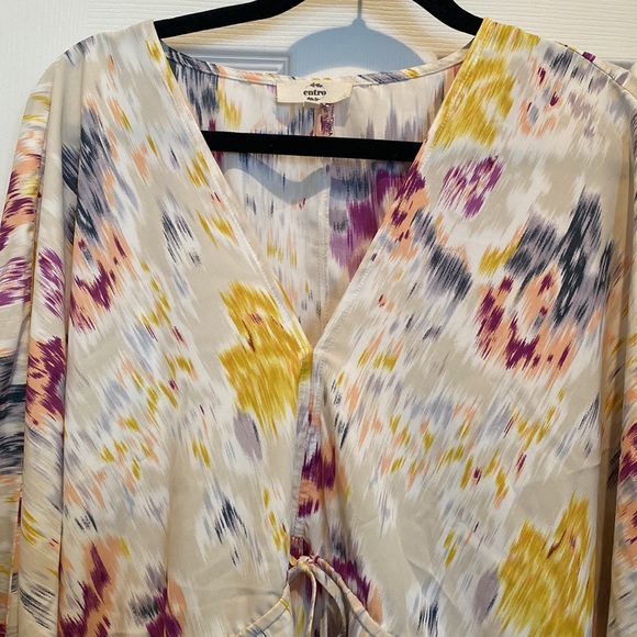 Beautiful, medium, Entro top - Picture 6 of 6